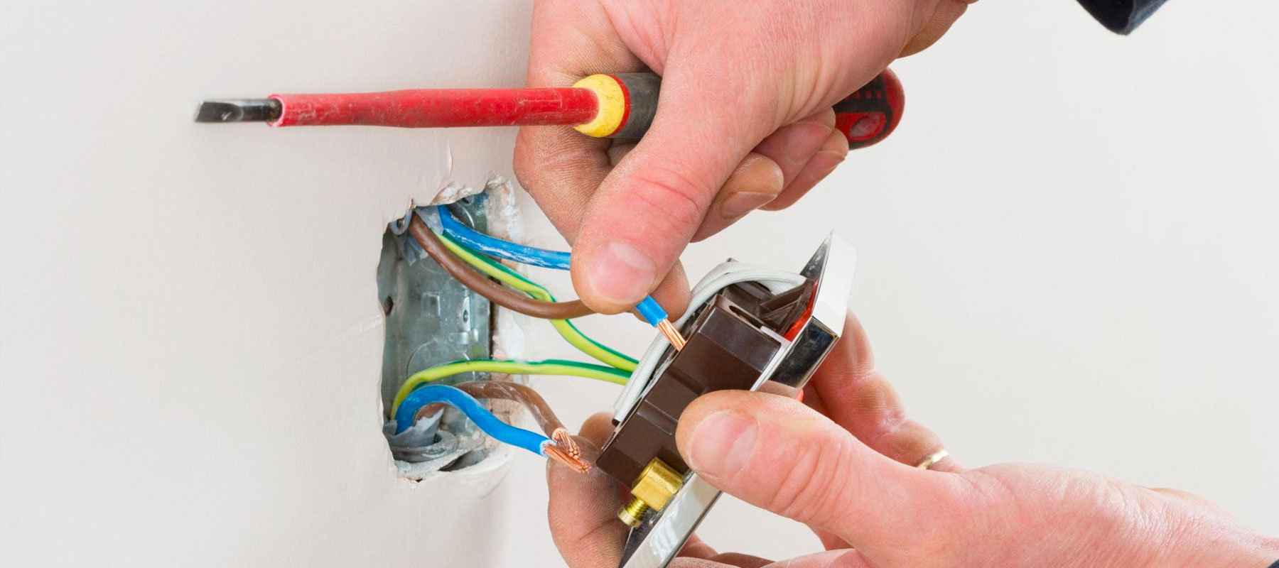 Electrical Outlet & Switch Repair | US Electrical