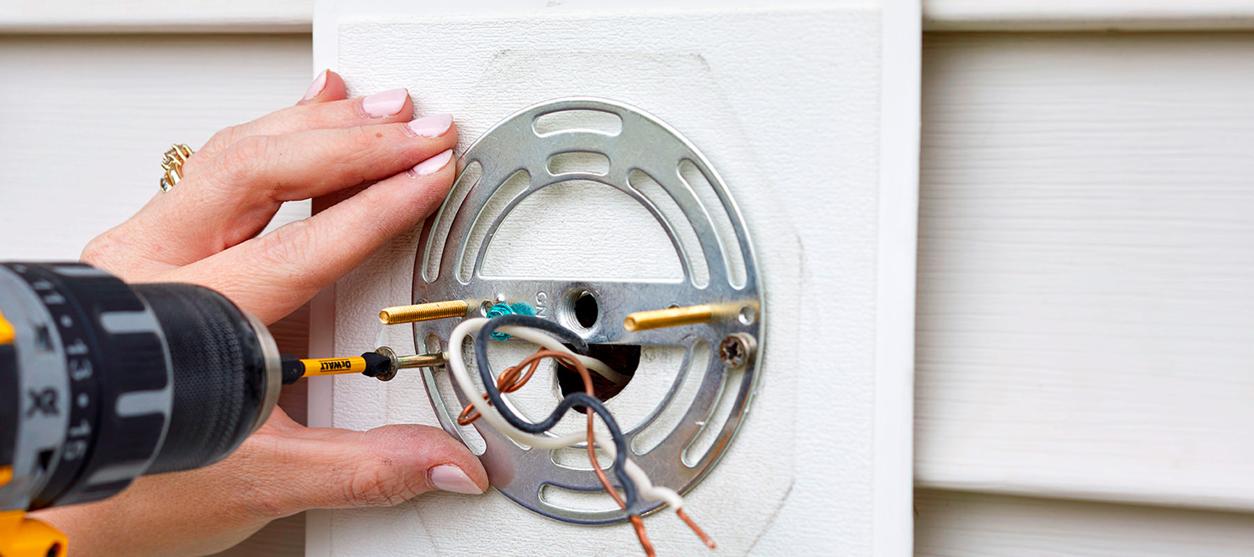 outdoor-lighting-installation-us-electrical Outdoor Lighting Installation | US Electrical