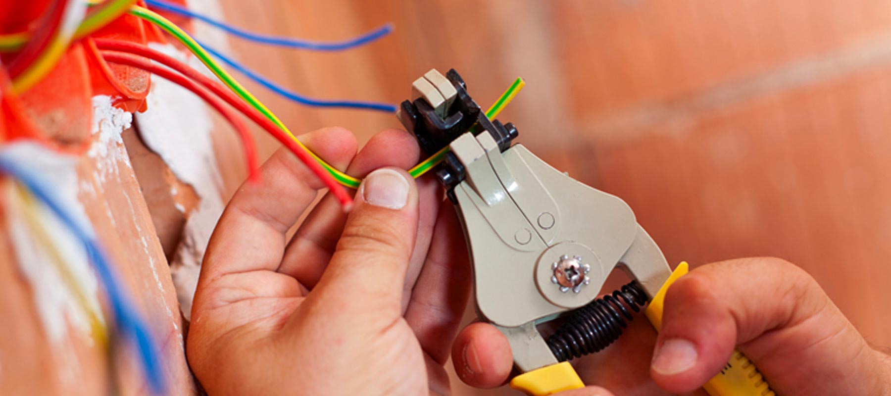 Residential Electrical Services Santa Ana | US Electrical