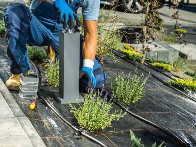 Outdoor Lighting Maintenance Service | US Electrical