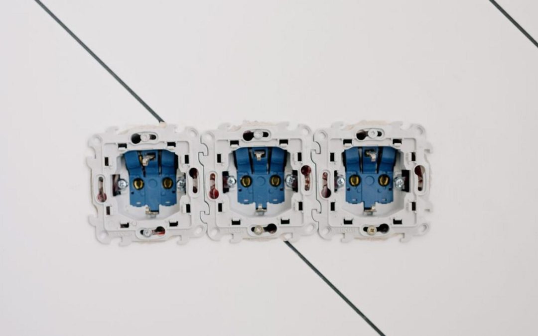 Urgent Signs You Need a Commercial Electrician